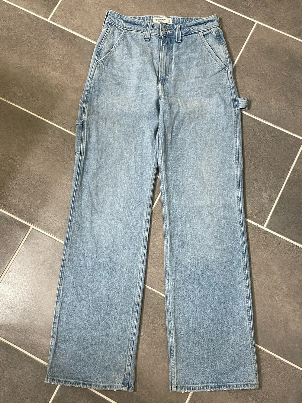 Abercrombie & Fitch 90s Relaxed High Rise Carpenter Curve Love Jean size 27X33 - Picture 2 of 8